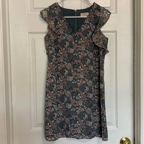 Loft Petite Floral Flutter Sleeve Shift Dress - Picture 2 of 8
